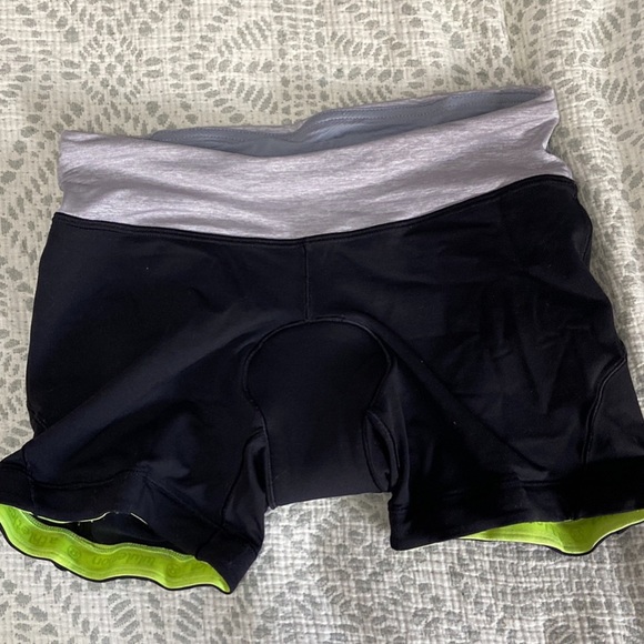Lululemon bike shorts - Picture 1 of 4